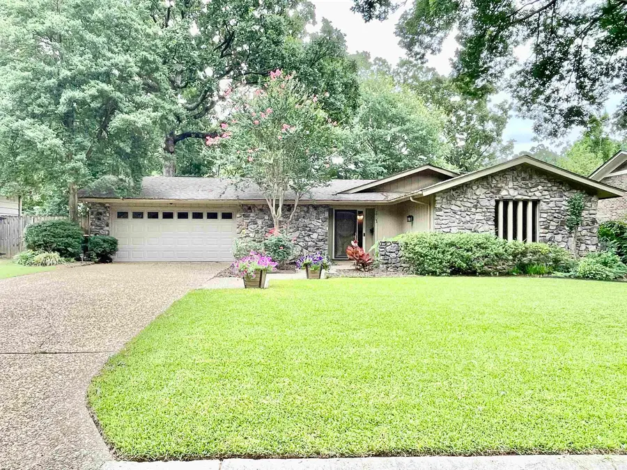 2703 Charter Oak Drive, Little Rock, AR 72223 - #2