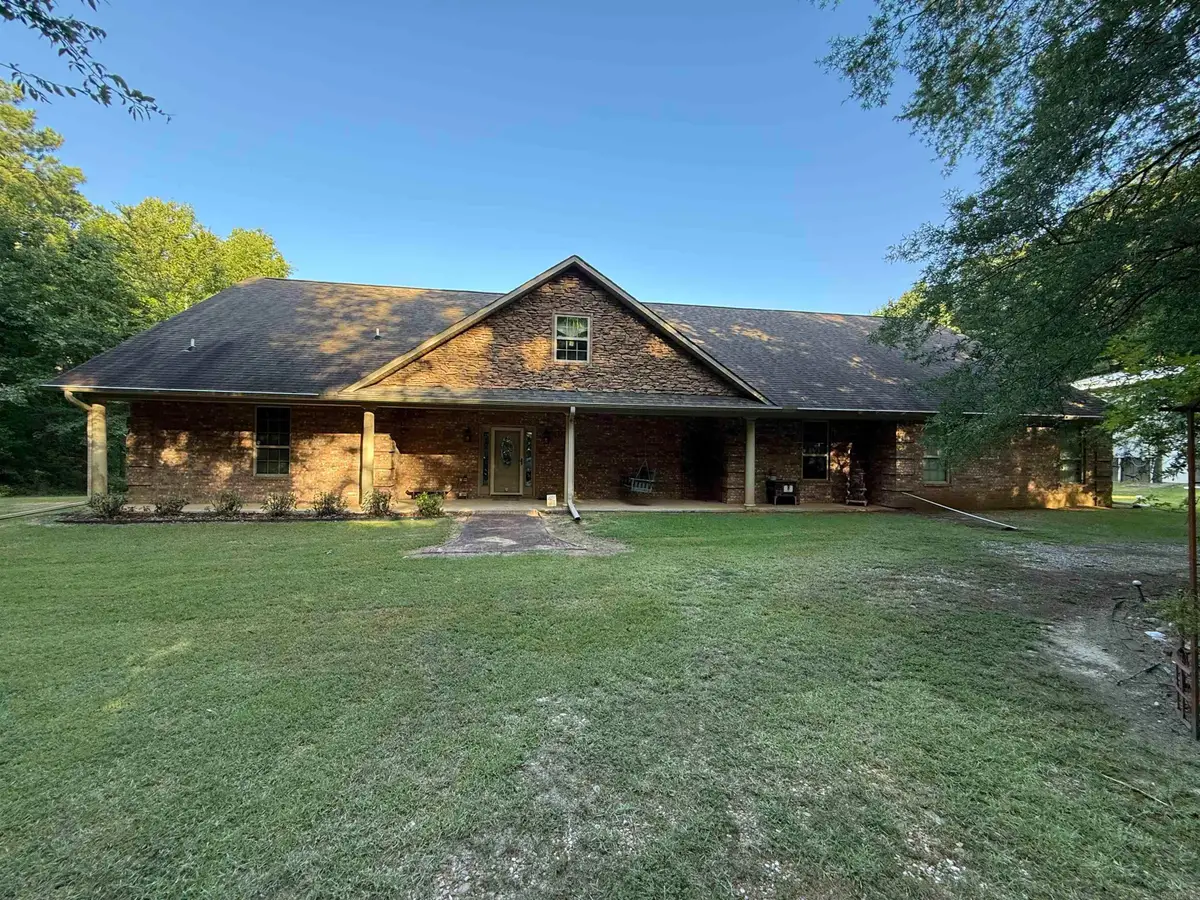 398 Barton Bethel Road, Nashville, AR 71852 - #1