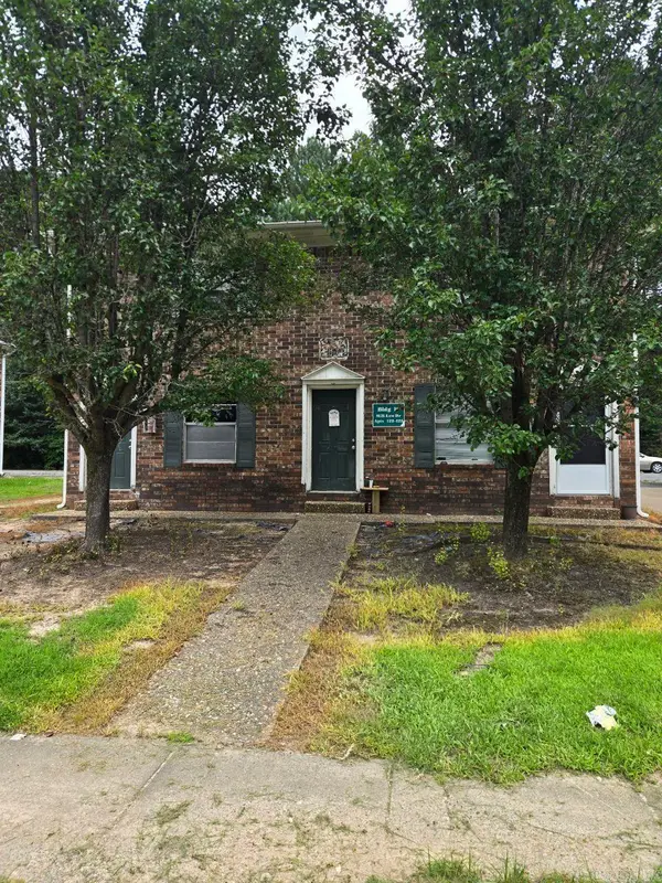9121 Lew Drive, Little Rock, AR 72209