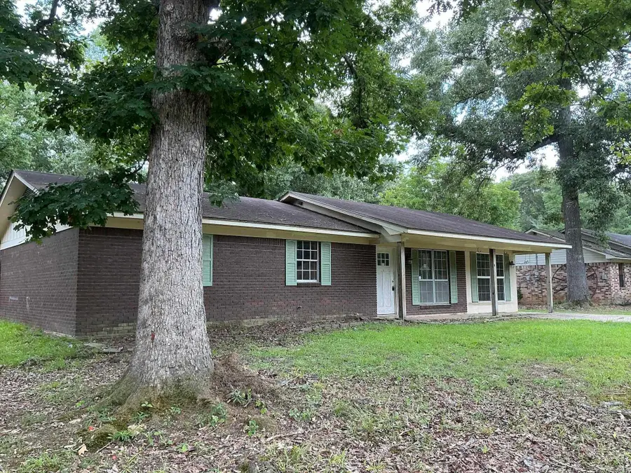 108 Homestead Ave, Crossett, AR 71635 - #3