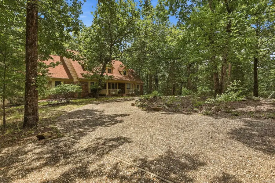 8 Woodsong Drive, Roland, AR 72135 - #3
