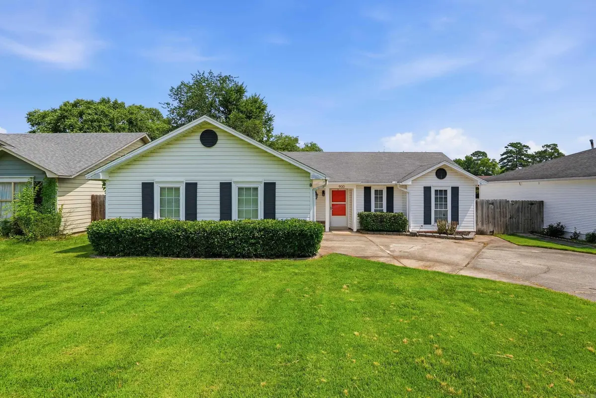 900 Edgewood Drive, Bryant, AR 72022 - #1
