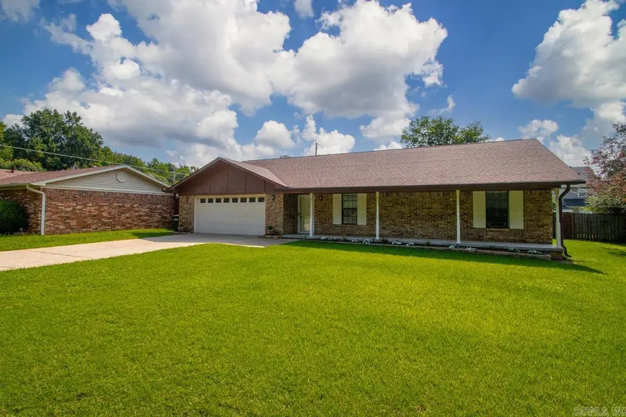 101 Crossbow Ct, Sherwood, AR 72120 - #3