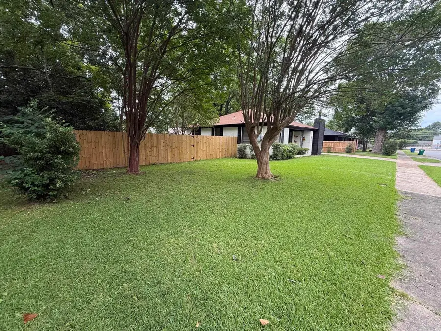 1300 W 43rd Street, North Little Rock, AR 72118 - #3
