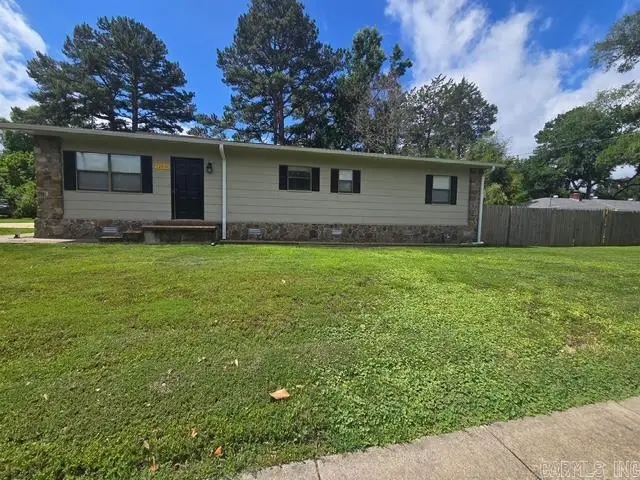 1201 W Front Street, Heber Springs, AR 72543 - #1