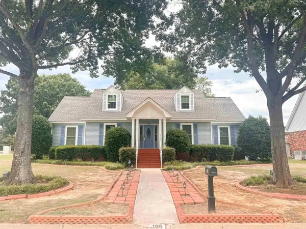 100 Red Oak, Searcy, AR 72143