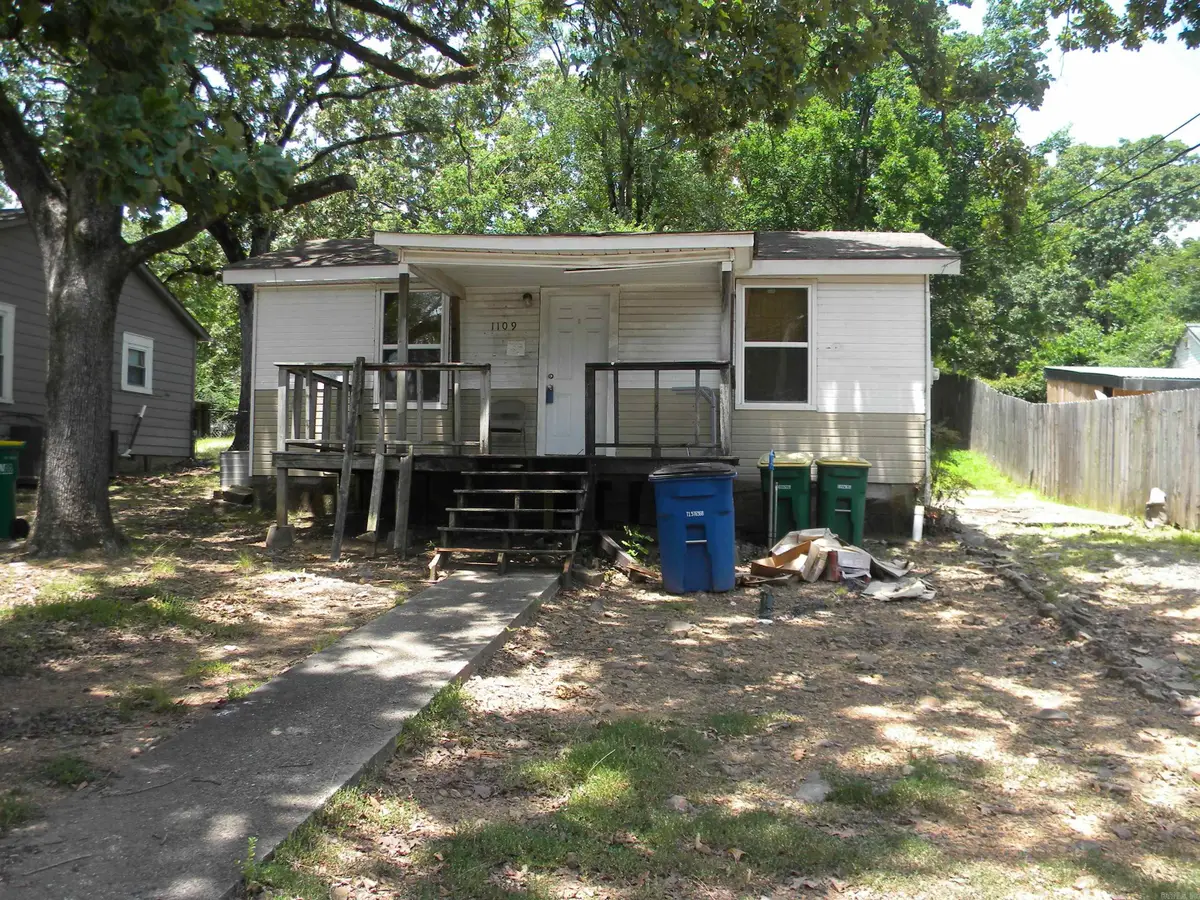 1109 W 49th Street, North Little Rock, AR 72118 - #1