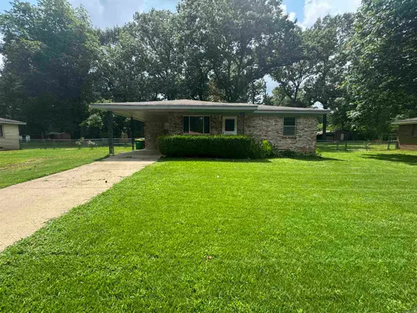 30 Sheila Drive, Sherwood, AR 72120