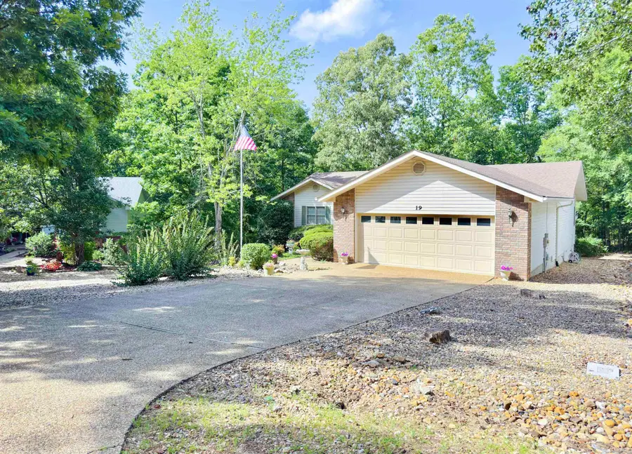 19 Rollo Lane, Hot Springs Village, AR 71909 - #2