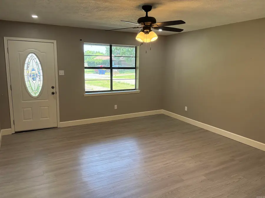 20 Stacey Street, Cabot, AR 72023 - #3