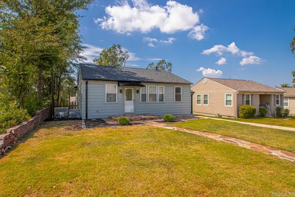 6712 Longwood Road, Cammack Village, AR 72207