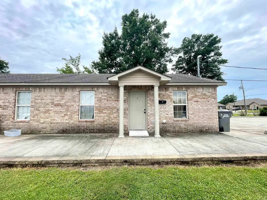 2210 Clark Street, Jonesboro, AR 72401 - #3