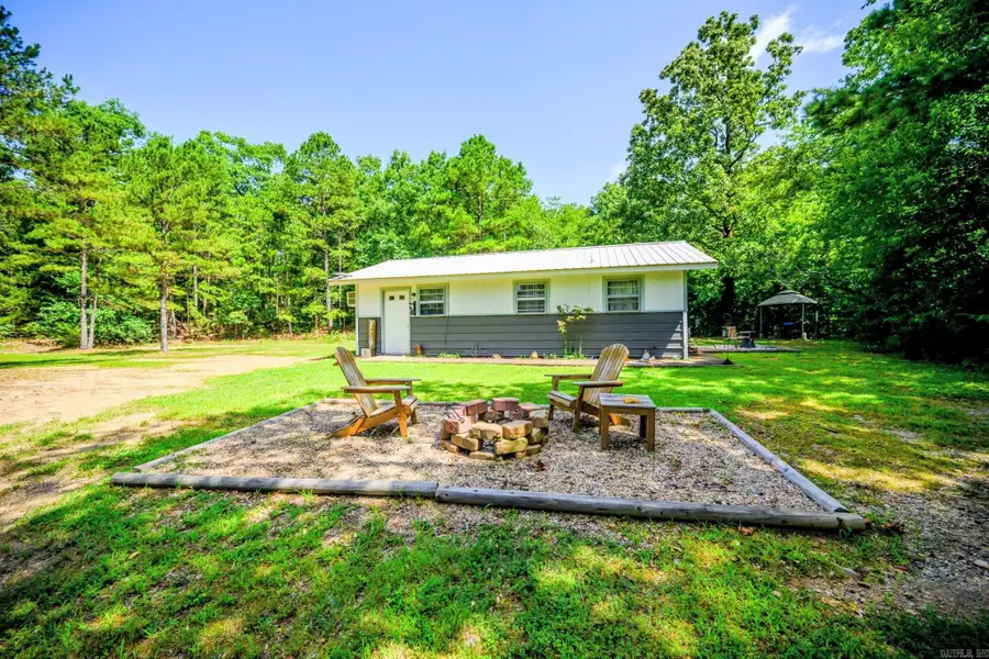 129 Blossom Lane, Mena, AR 71953 - #3