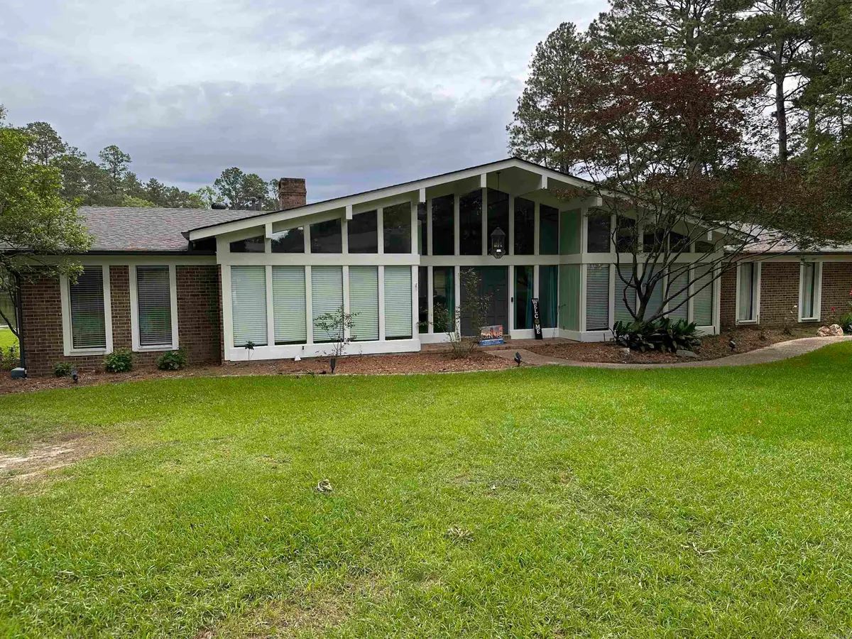 1624 S Lakewood Street, Magnolia, AR 71753 - #1