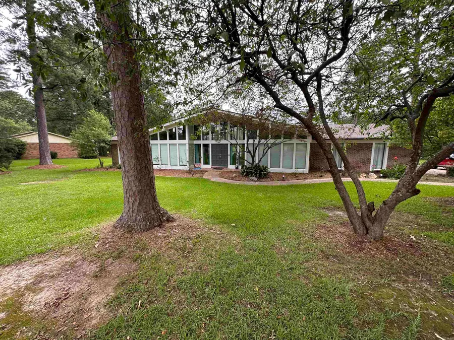 1624 S Lakewood Street, Magnolia, AR 71753 - #2