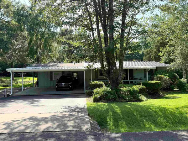 2500 Lakeview Drive, Heber Springs, AR 72543