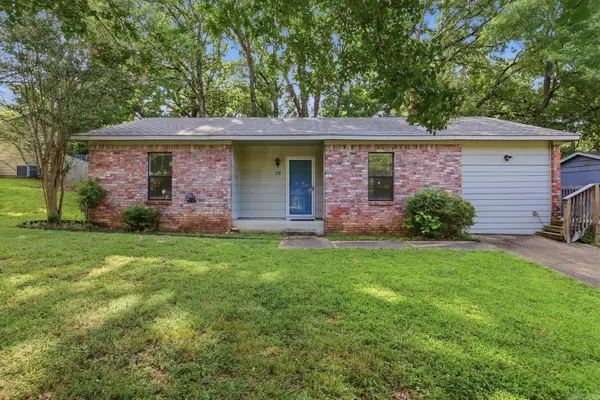 38 Point West Circle, Little Rock, AR 72211