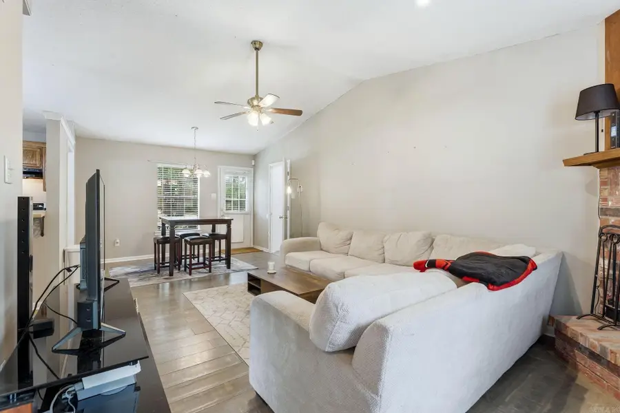 38 Point West Circle, Little Rock, AR 72211 - #3