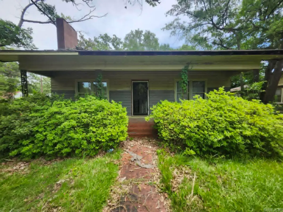 3501 S Cherry, Pine Bluff, AR 71603 - #1