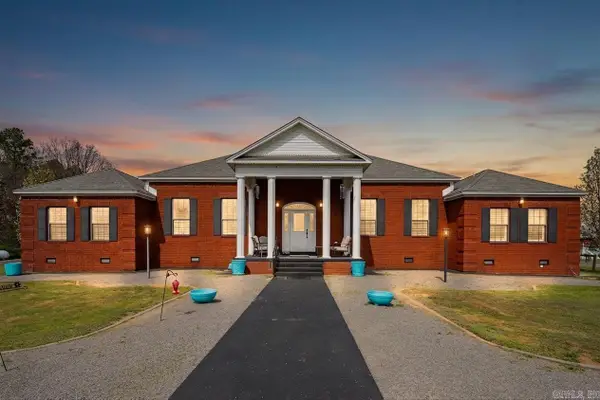 17 Ozark Drive, Greenbrier, AR 72039