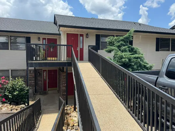 5371 Central Avenue #3D, Hot Springs, AR 71913