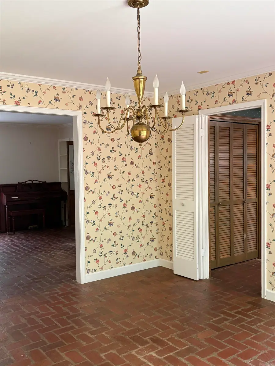 508 Ridgemont, Helena, AR 72342 - #3