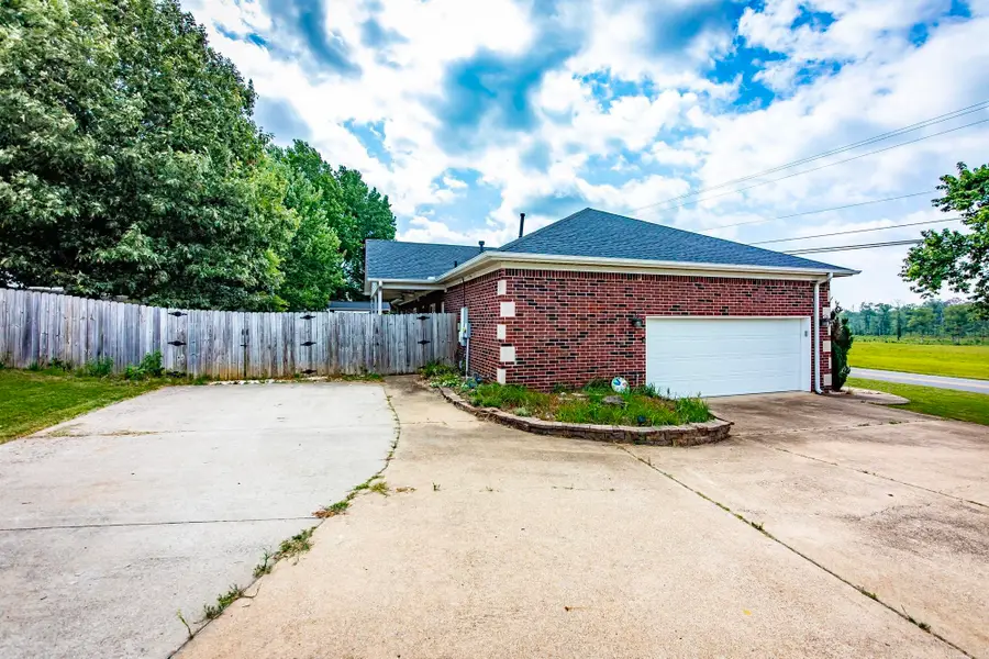 3640 W Main Street, Cabot, AR 72023 - #3