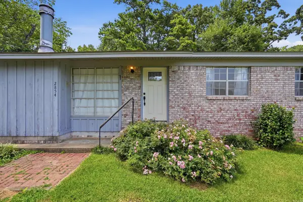 2854 Lakeside Drive, Benton, AR 72019