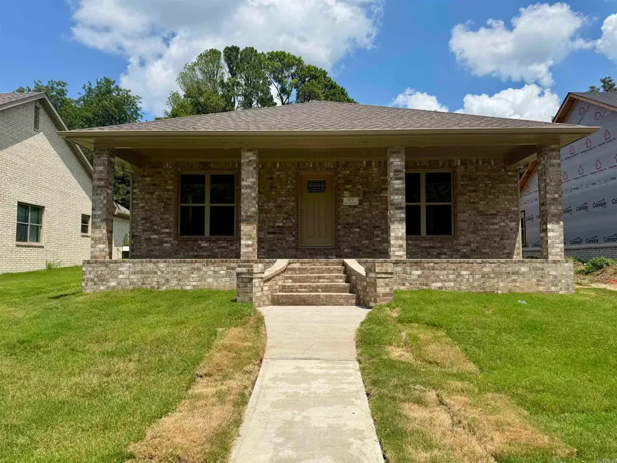 617 N 4 St, Paragould, AR 72450 - #2