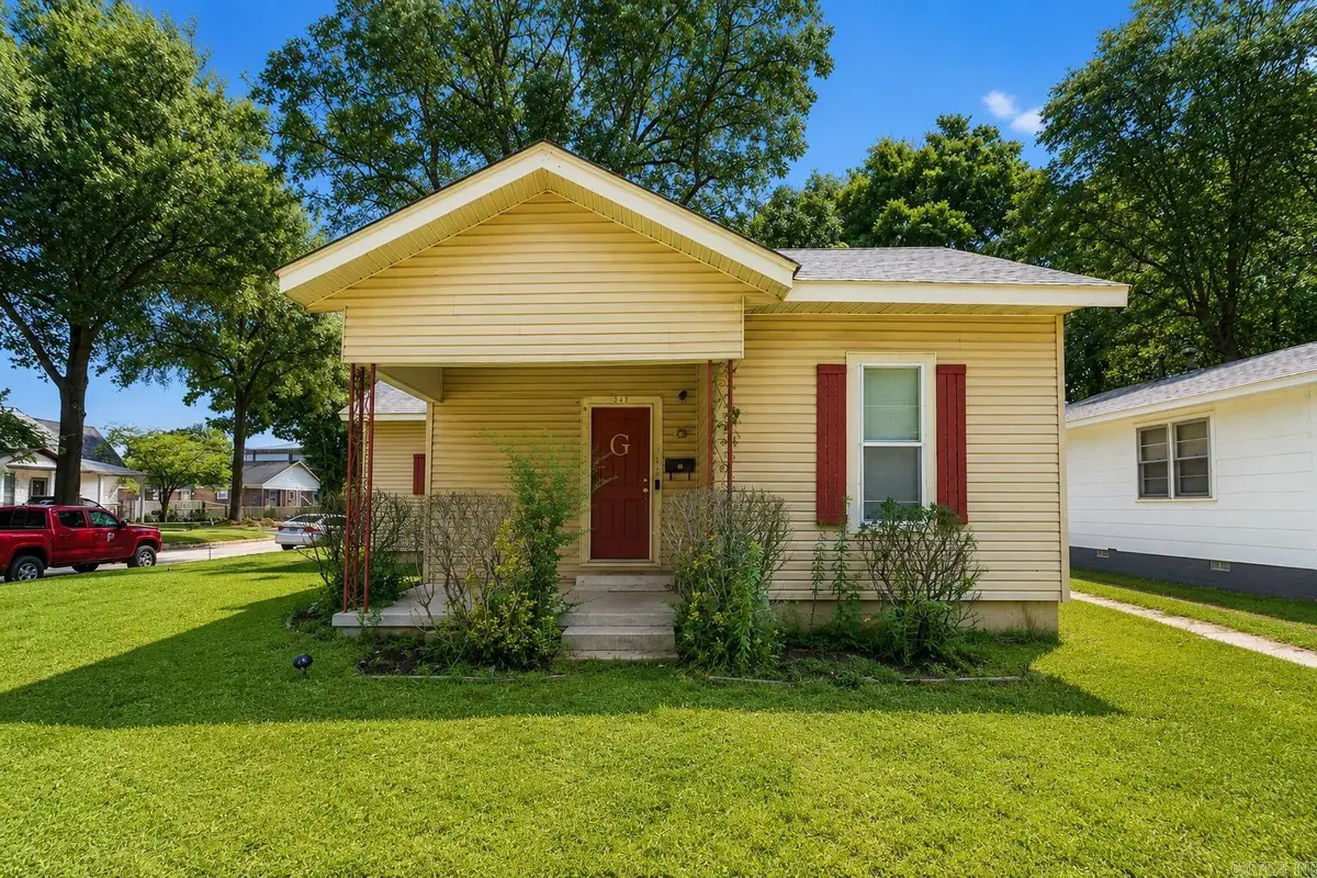 318 N 9th Street, Blytheville, AR 72315 - #1
