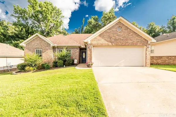 2521 Springhill Village Dr, Bryant, AR 72022