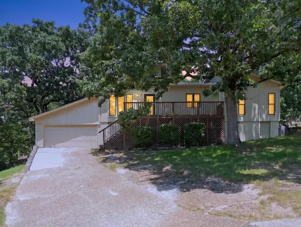 6 Desoto Forest Cv, Little Rock, AR 72212