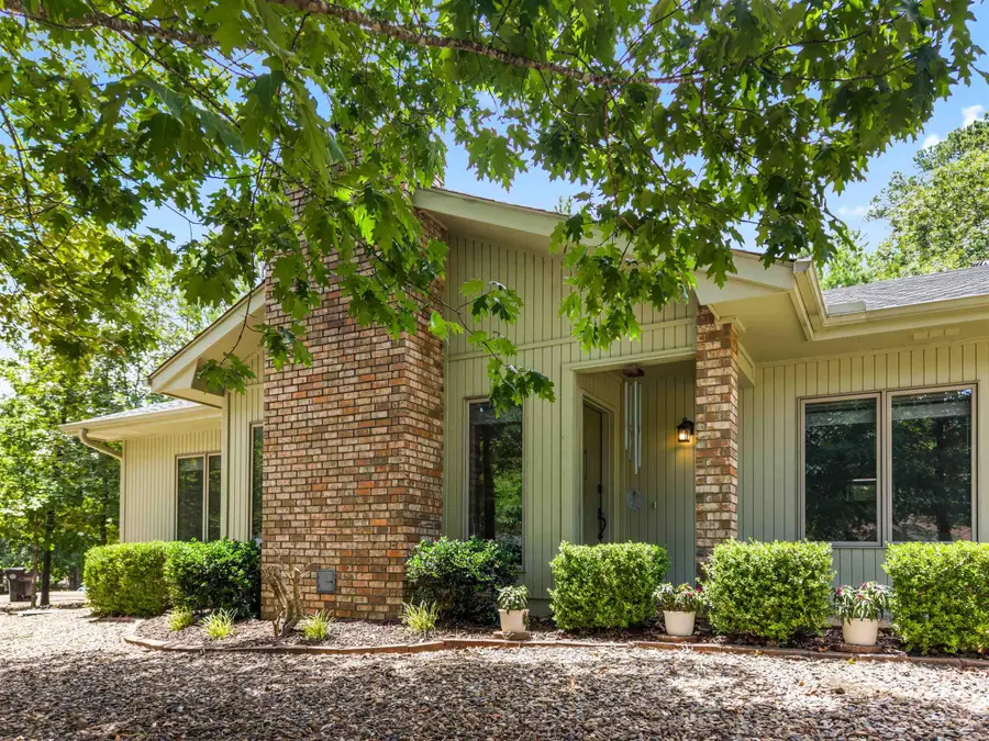 8 Playa Place, Hot Springs Village, AR 71909 - #3