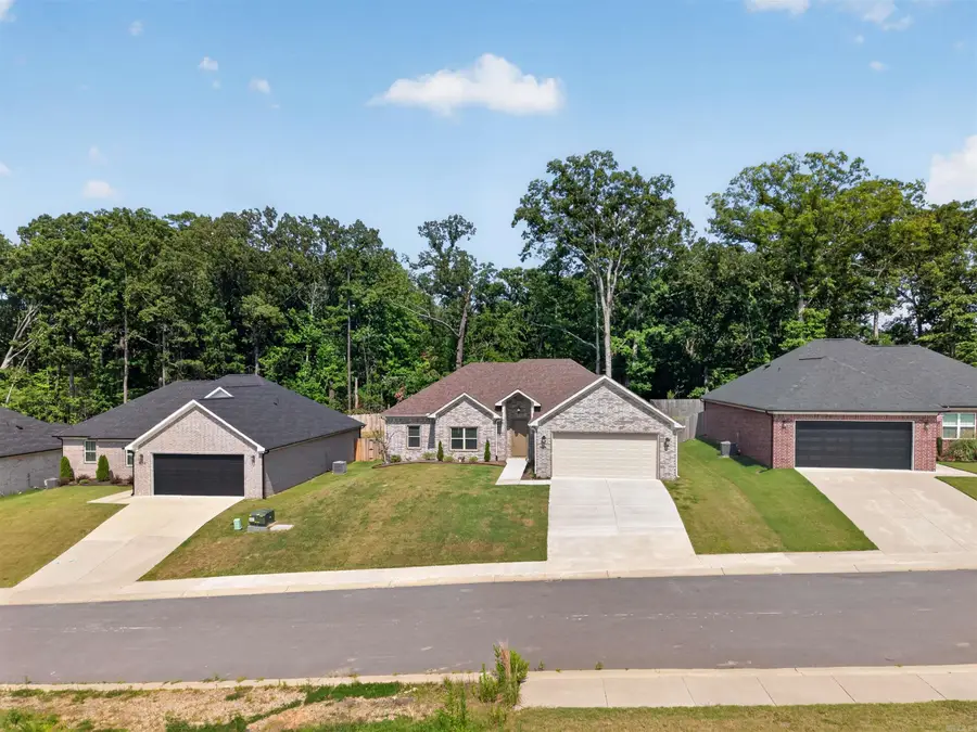 5009 Springwood Circle, Bryant, AR 72022 - #3