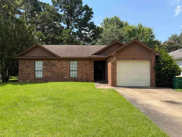 37 Pinedale Circle, Mabelvale, AR 72103
