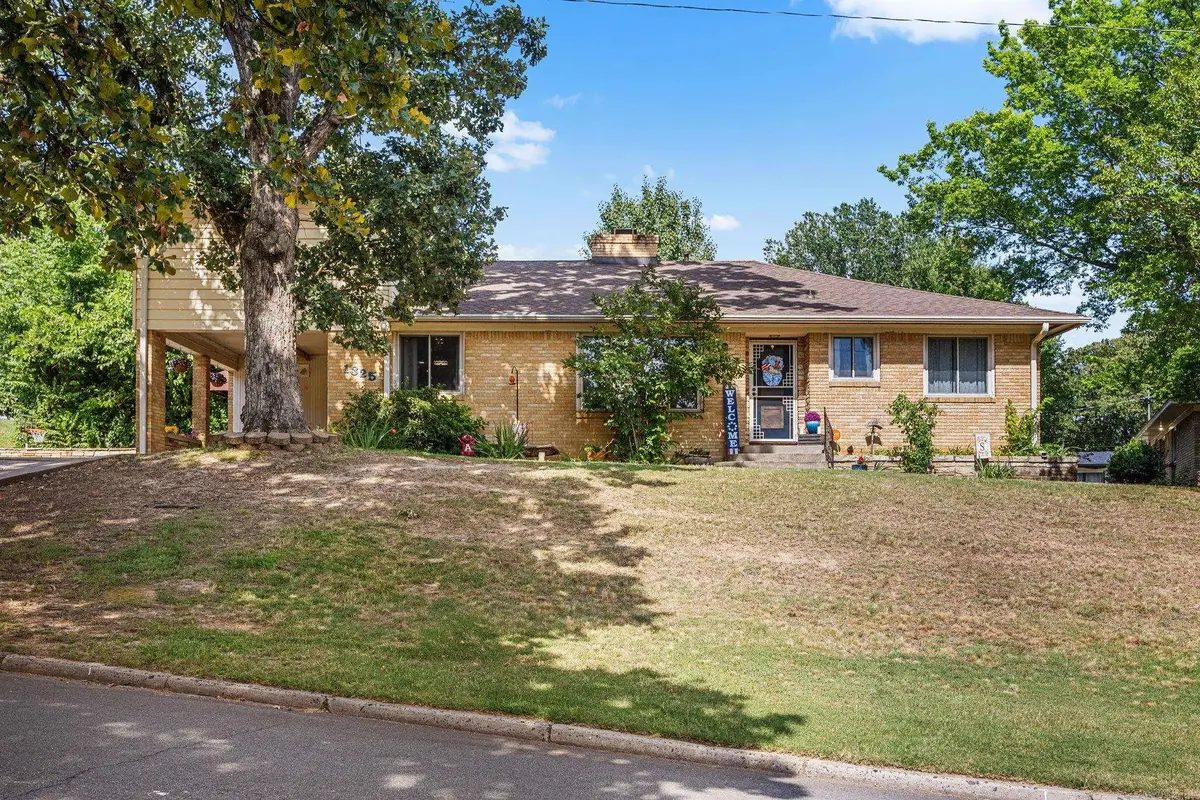 1325 Skyline Drive, North Little Rock, AR 72116 - #1