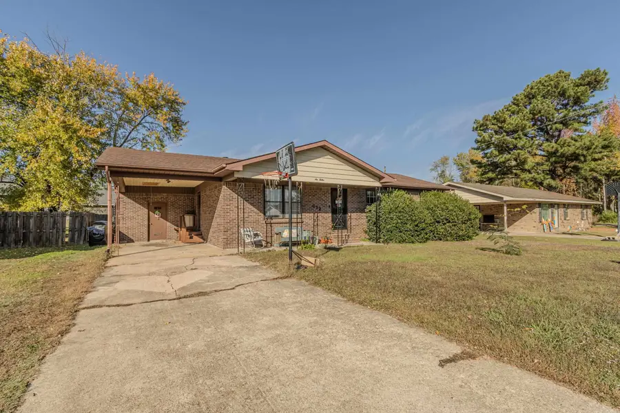 612 N 12th Street, Paragould, AR 72450 - #2