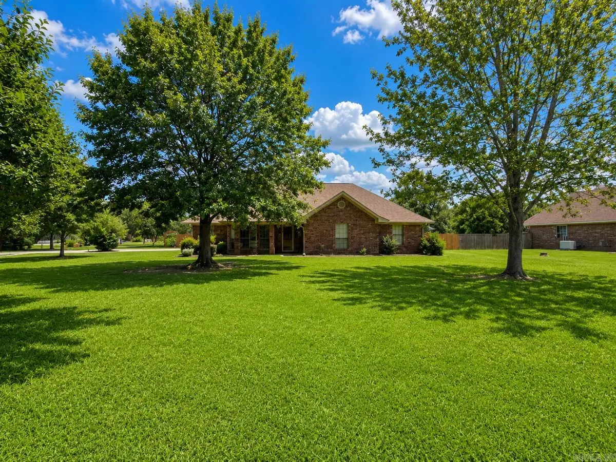 201 Heather Drive, Texarkana, TX 75501 - #1