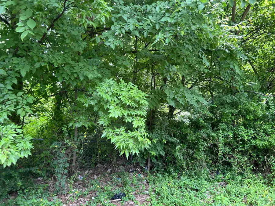 128 S 10th St, West Memphis, AR 72301 - #3