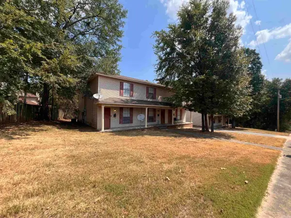 8700-8702 White Rock Lane, Little Rock, AR 72227