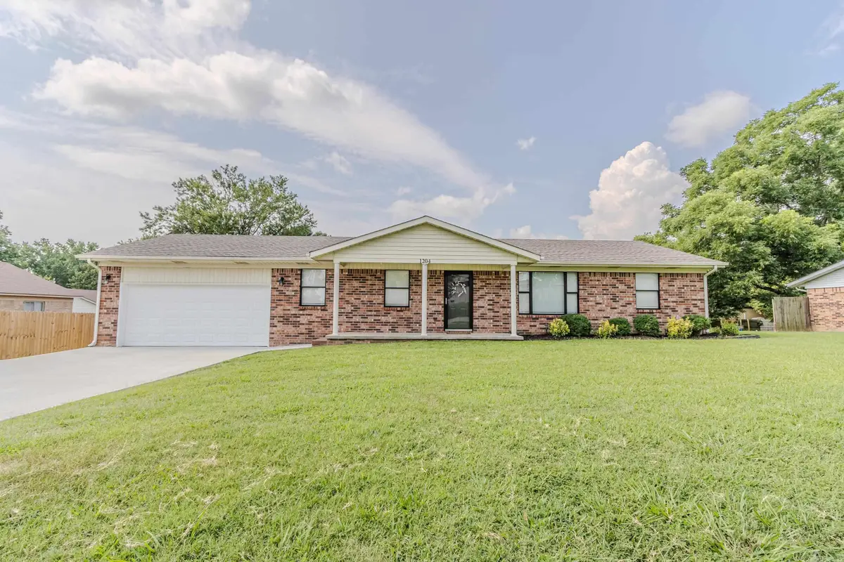 1204 Michael St, Paragould, AR 72450 - #1