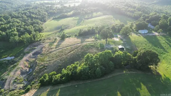 520 Frachiseur Road, Grannis, AR 71944