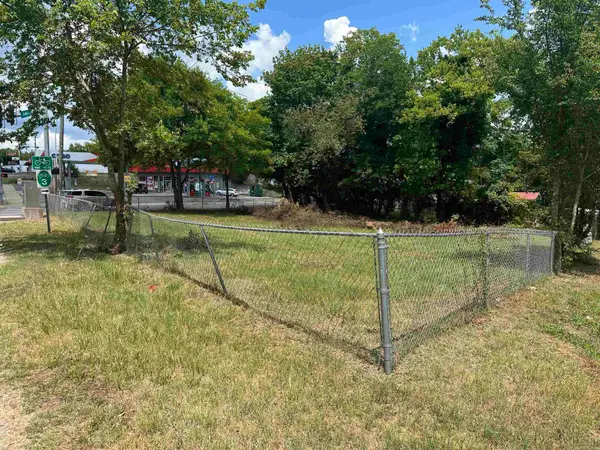 814 E Grand Avenue, Hot Springs, AR 71901