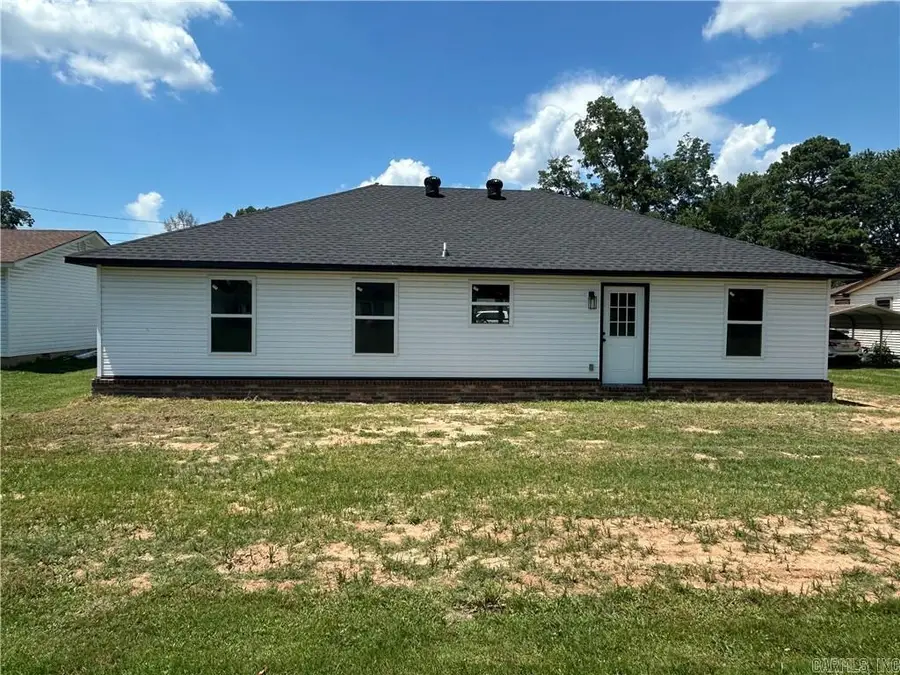 313 Tucker, Dardanelle, AR 72834 - #2