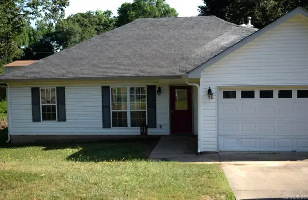 107 Hemlock Avenue, Sherwood, AR 72120