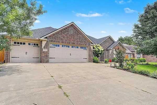 1110 Ellen Ray Lane, Centertown, AR 72719