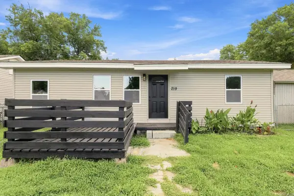 219 2nd Street, North Little Rock, AR 72117