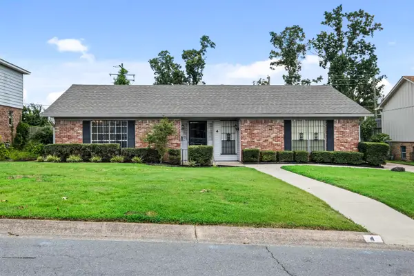 4 Pleasant Ct, Little Rock, AR 72211
