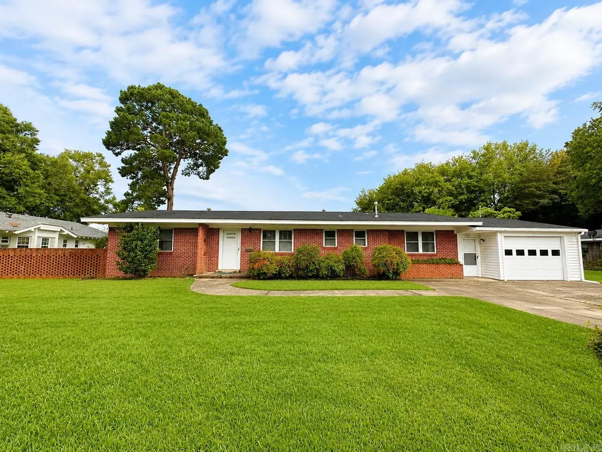 811 Caver, Atlanta, TX 75551 - #1