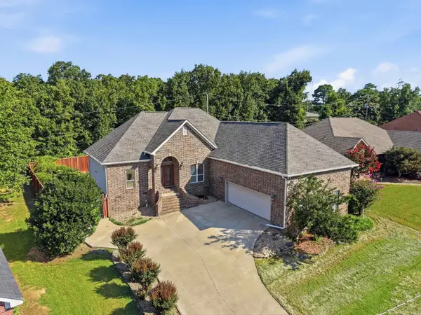1521 Hidden Creek Drive, Sherwood, AR 72120